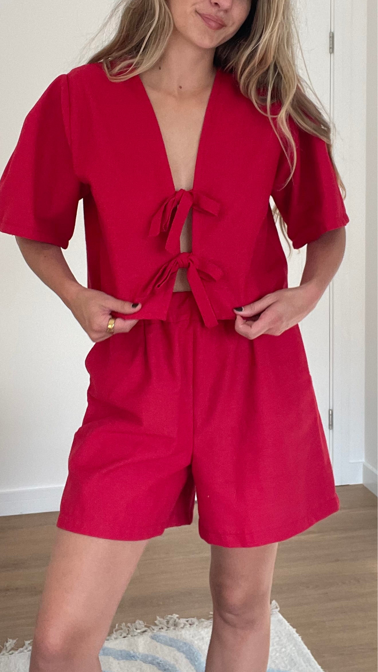 Linen-Blend Red Shorts
